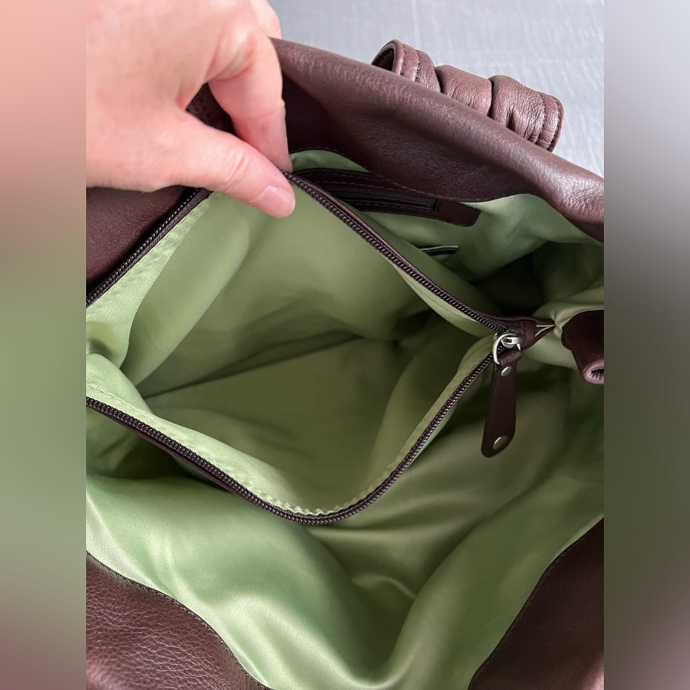 B Makowsky Brown Leather Handbag-EUC - Picture 12 of 13